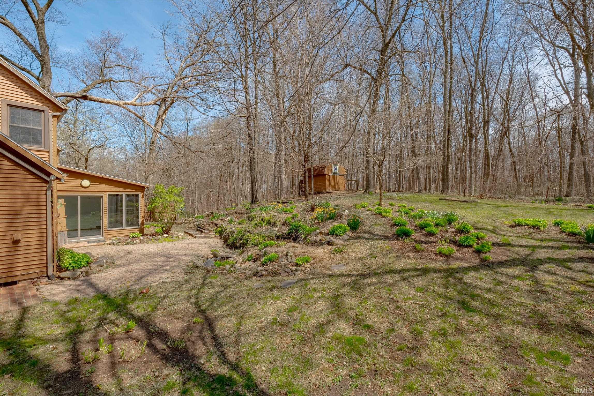 2012 Robb Road Warsaw, IN 46580 - Photo 4 of 34