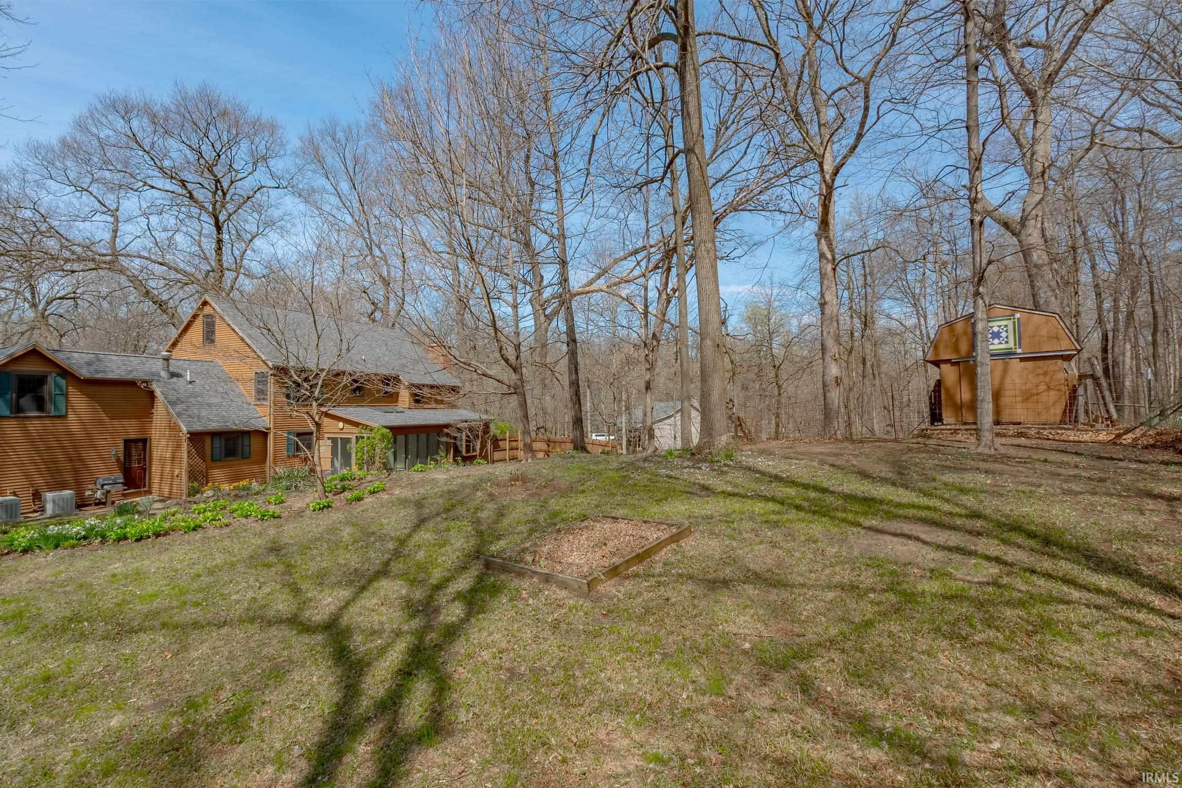 2012 Robb Road Warsaw, IN 46580 - Photo 5 of 34