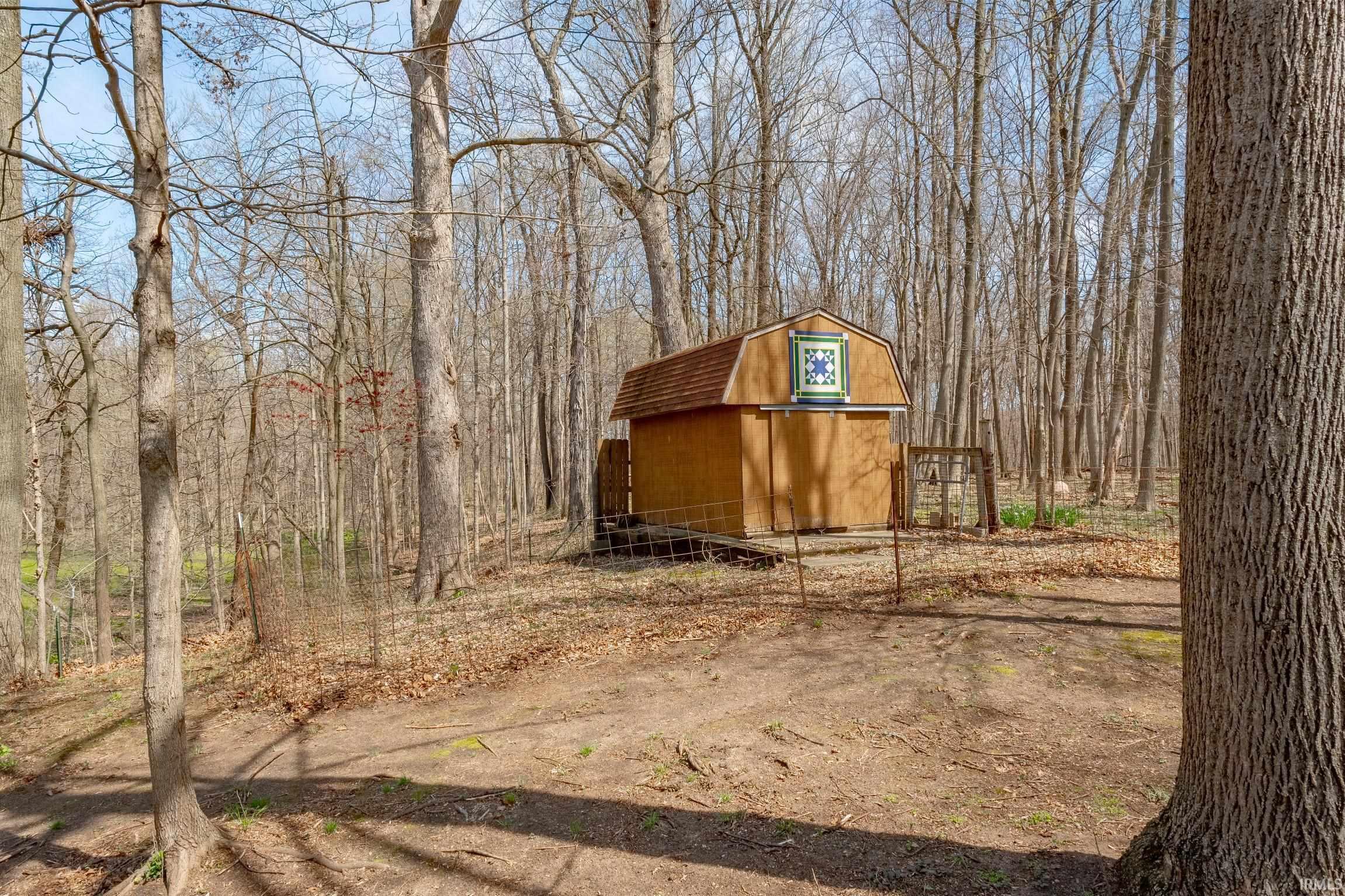 2012 Robb Road Warsaw, IN 46580 - Photo 6 of 34