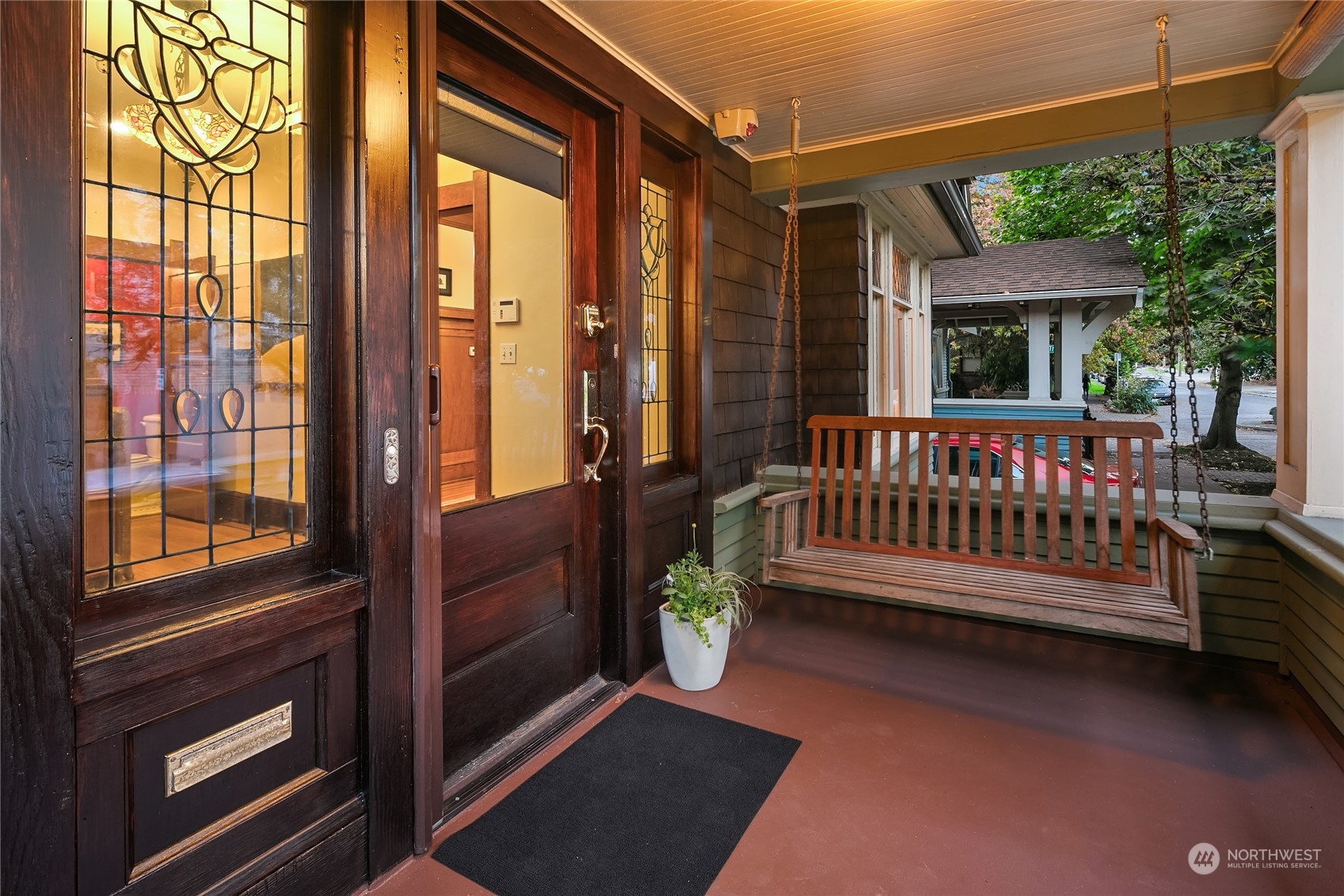 229 Boylston Avenue East, Seattle, WA 98102 Compass