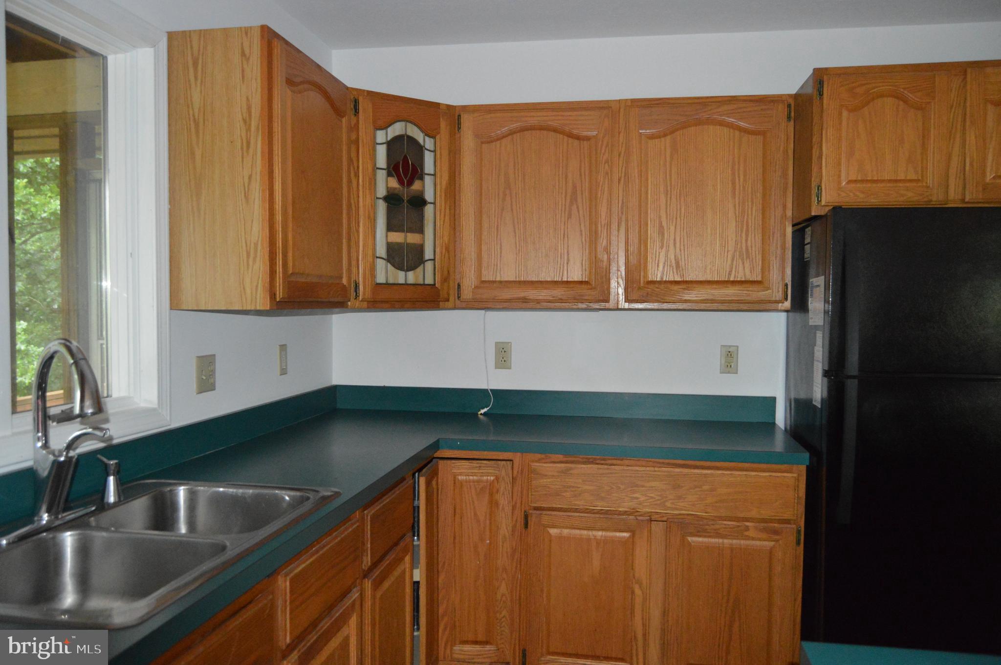 29042 Sparta Road Milford, VA 22514 - Photo 4 of 17 Kitchen