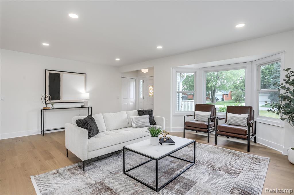 85 Boyken Road Rochester Hills, MI 48307 - Photo 13 of 42