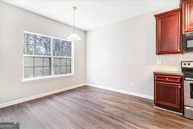 $300,000 | 1129 Watercourse Way, Hampton, GA 30228