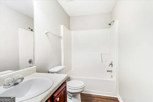 $300,000 | 1129 Watercourse Way, Hampton, GA 30228