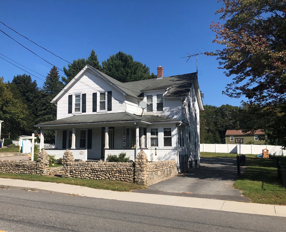669 Rathbun Street Blackstone, MA 01504 - Photo 1 of 9