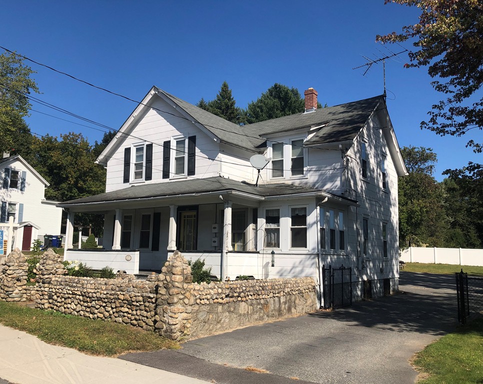 669 Rathbun Street Blackstone, MA 01504 - Photo 2 of 9