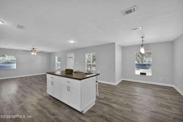 $2,700 | 133 Calle Menendez, St. Augustine, FL 32086