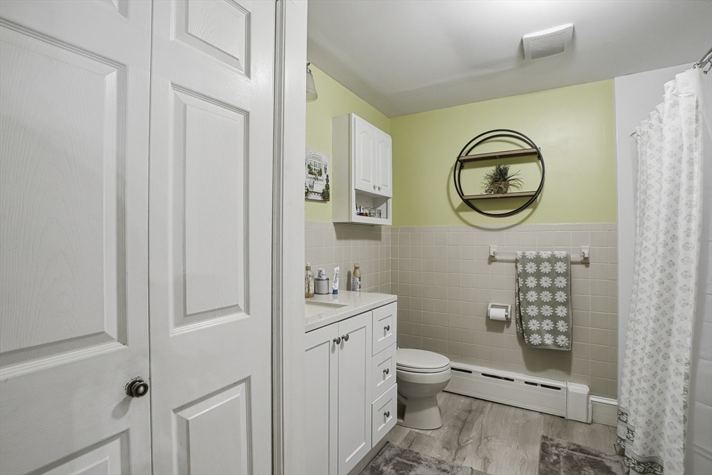 59 Woodland Road Southborough, MA 01772 - Photo 15 of 40