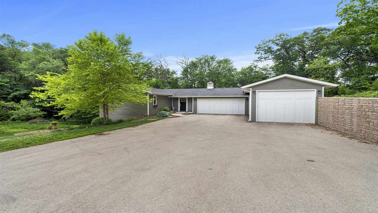 501 Cedar Creek Road Freeport, IL 61032 - Photo 33 of 40 Gallery Image 33