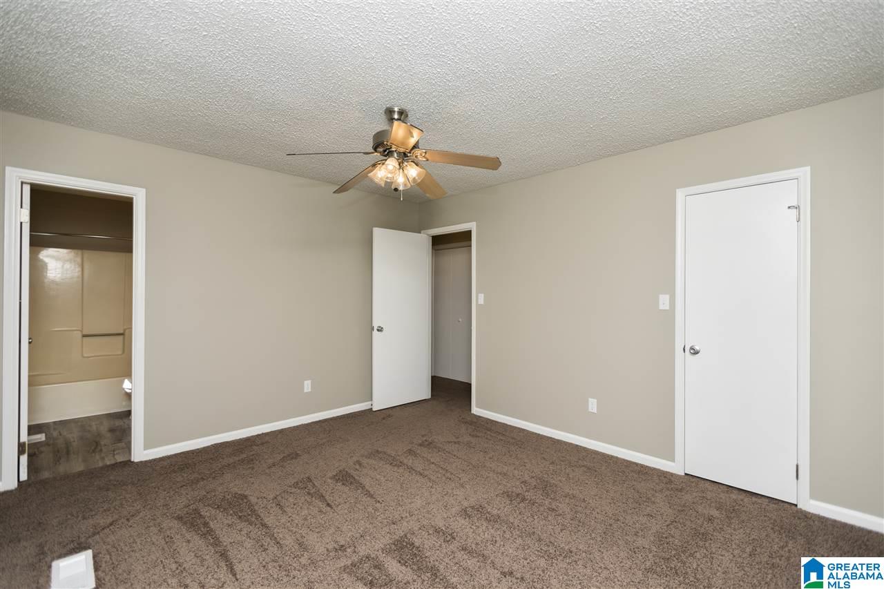 109 Pebble Lane Alabaster, AL 35007 - Photo 12 of 33
