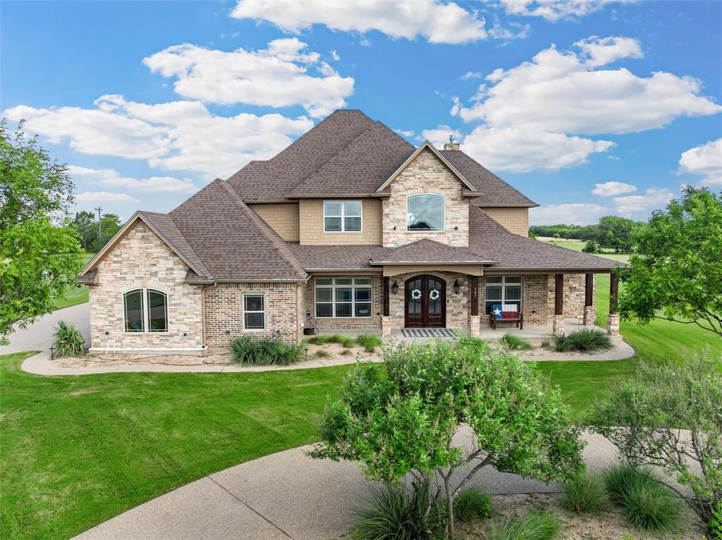 161 Rancho Lorena Drive Lorena, TX 76655 - Photo 2 of 38