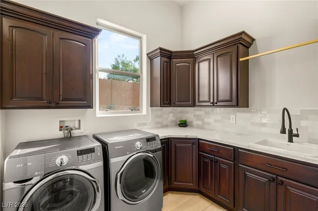 $4,685,000 | 5 Ayden Drive, Henderson, NV 89052