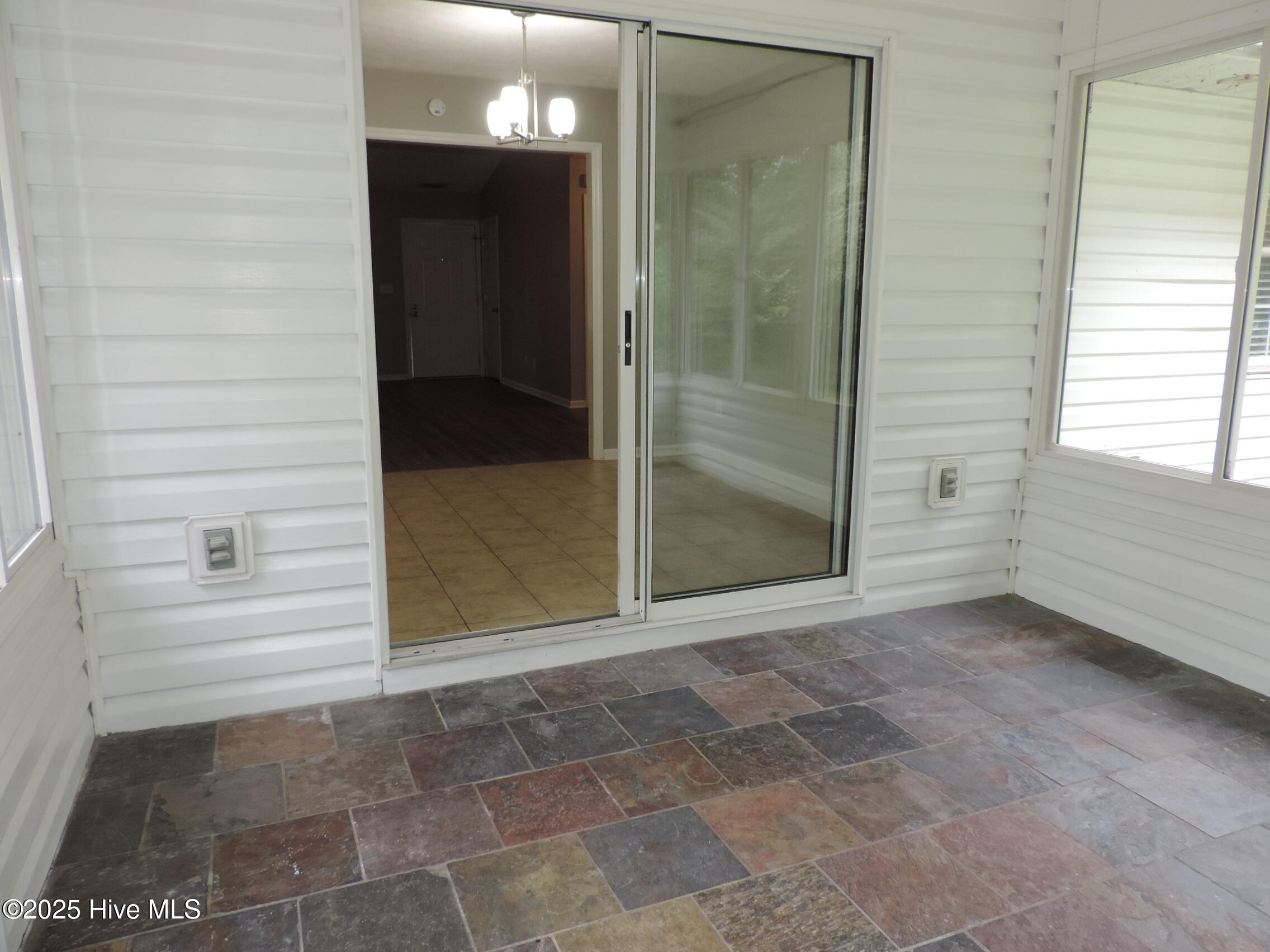 5801 County Line Road New Bern, NC 28562 - Photo 8 of 27