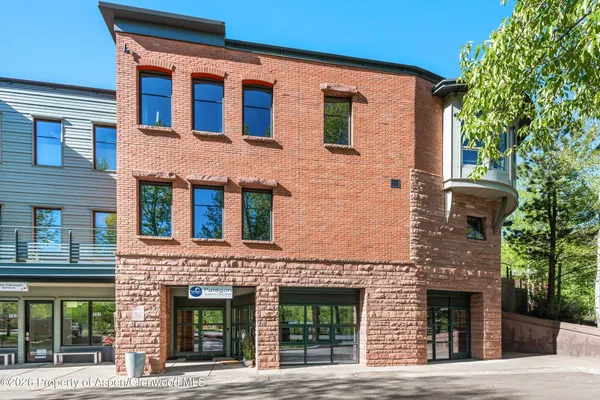 $79 | 601 Rio Grande Place, Unit 100, Aspen, CO 81611