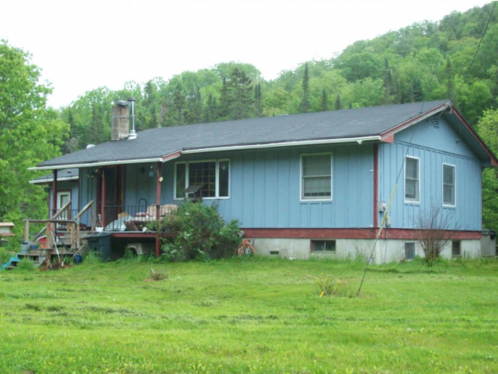 295 Camp Munn Road Corinth, VT 05033 - Photo 1 of 8
