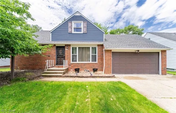 $225,000 | 1866 Braeburn Park Drive, Euclid, OH 44117