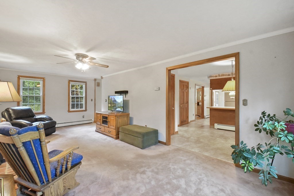 173 Newell Hill Road Sterling, MA 01564 - Photo 4 of 35 Gallery Image 4