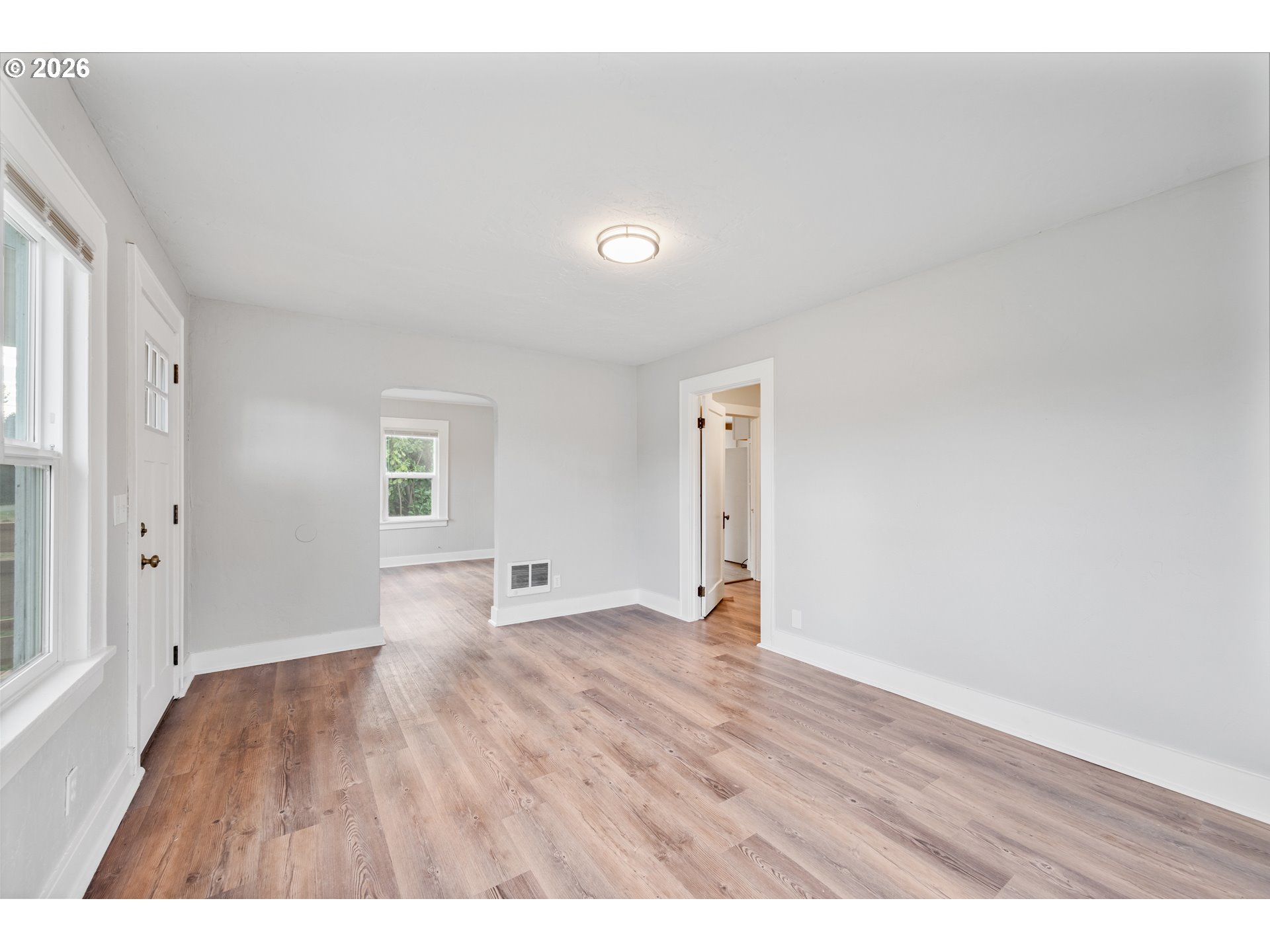 2103 36th Avenue Longview, WA 98632 - Photo 4 of 17