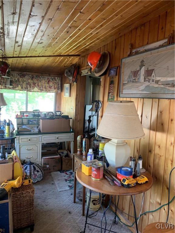 542 Norman Road Nazareth, PA 18064 - Photo 5 of 23 a room with furniture and a window