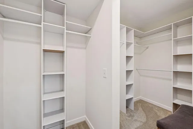 $929,900 | 2841 Mayfield Road, Minnetonka, MN 55391