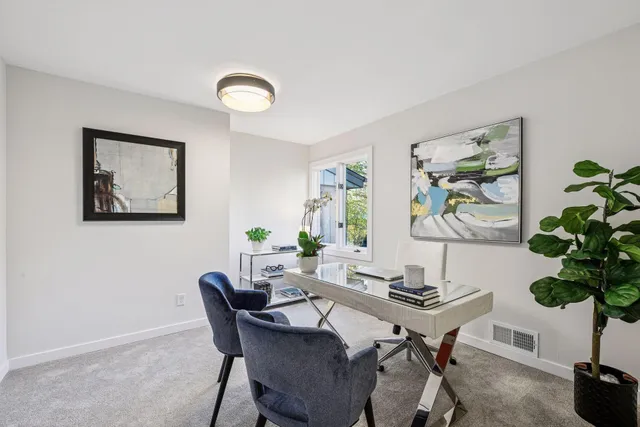 $929,900 | 2841 Mayfield Road, Minnetonka, MN 55391