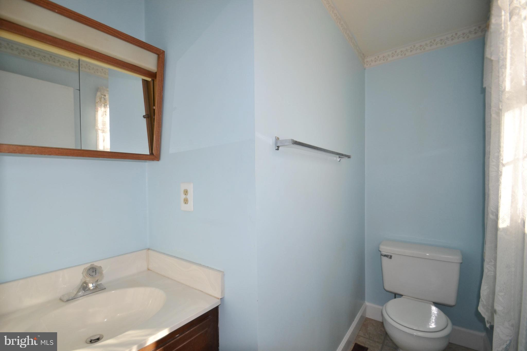7416 Oakland Mills Road Columbia, MD 21046 - Photo 18 of 30 Half Bath (Master)