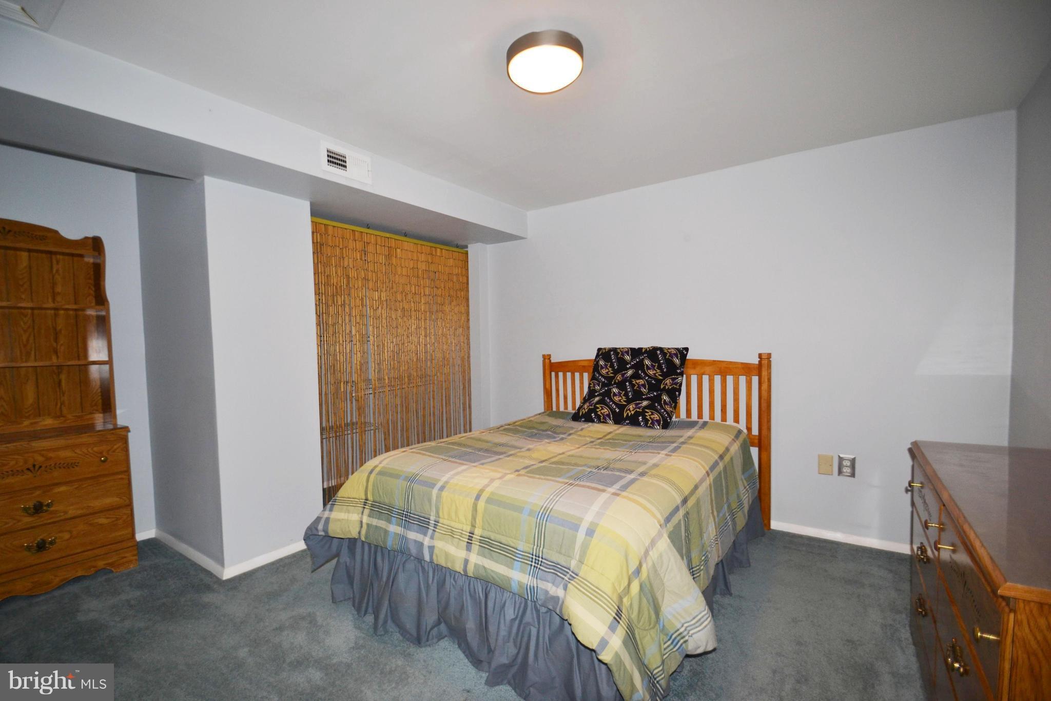 7416 Oakland Mills Road Columbia, MD 21046 - Photo 25 of 30 Bedroom