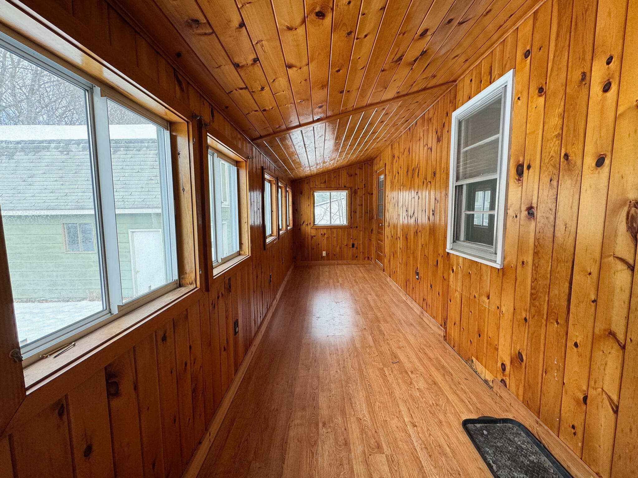 31 Edwards Street Lincoln, ME 04457 - Photo 18 of 24 18