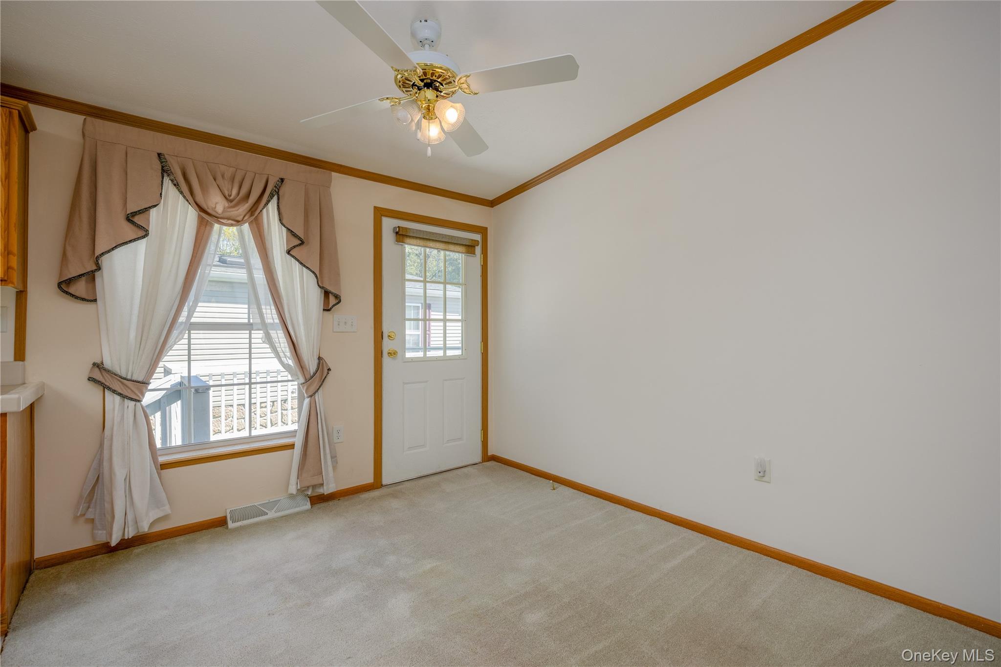 39 Cedar Flats Road Stony Point, NY 10980 - Photo 17 of 27 Door to deck