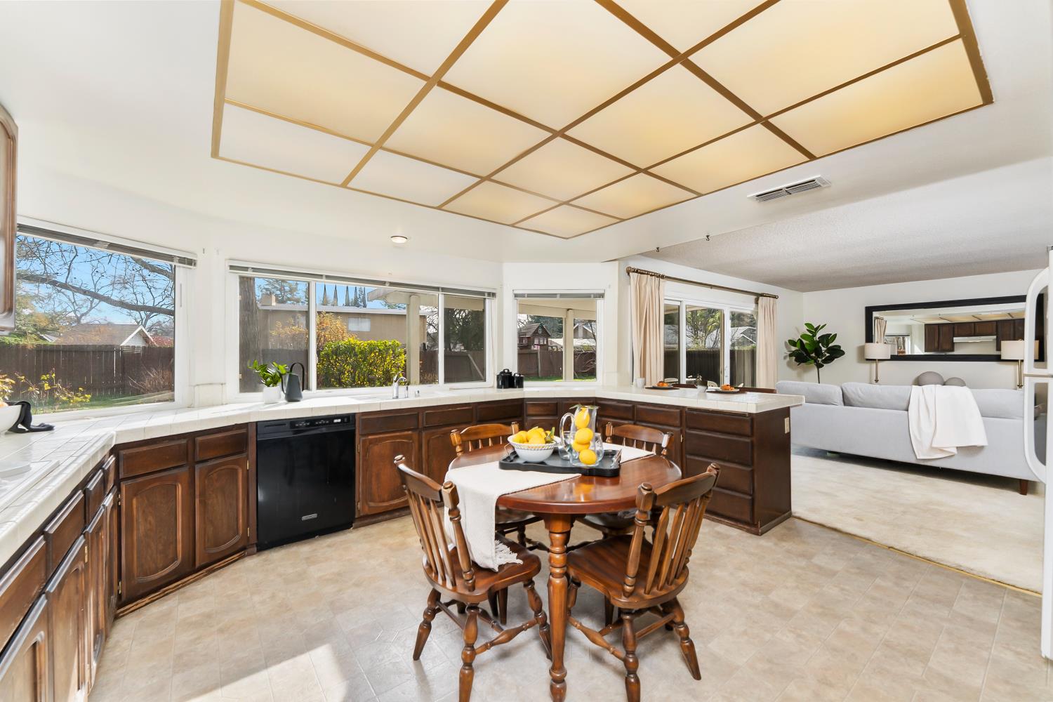 3126 Oxford Road Cameron Park, CA 95682 - Photo 13 of 45