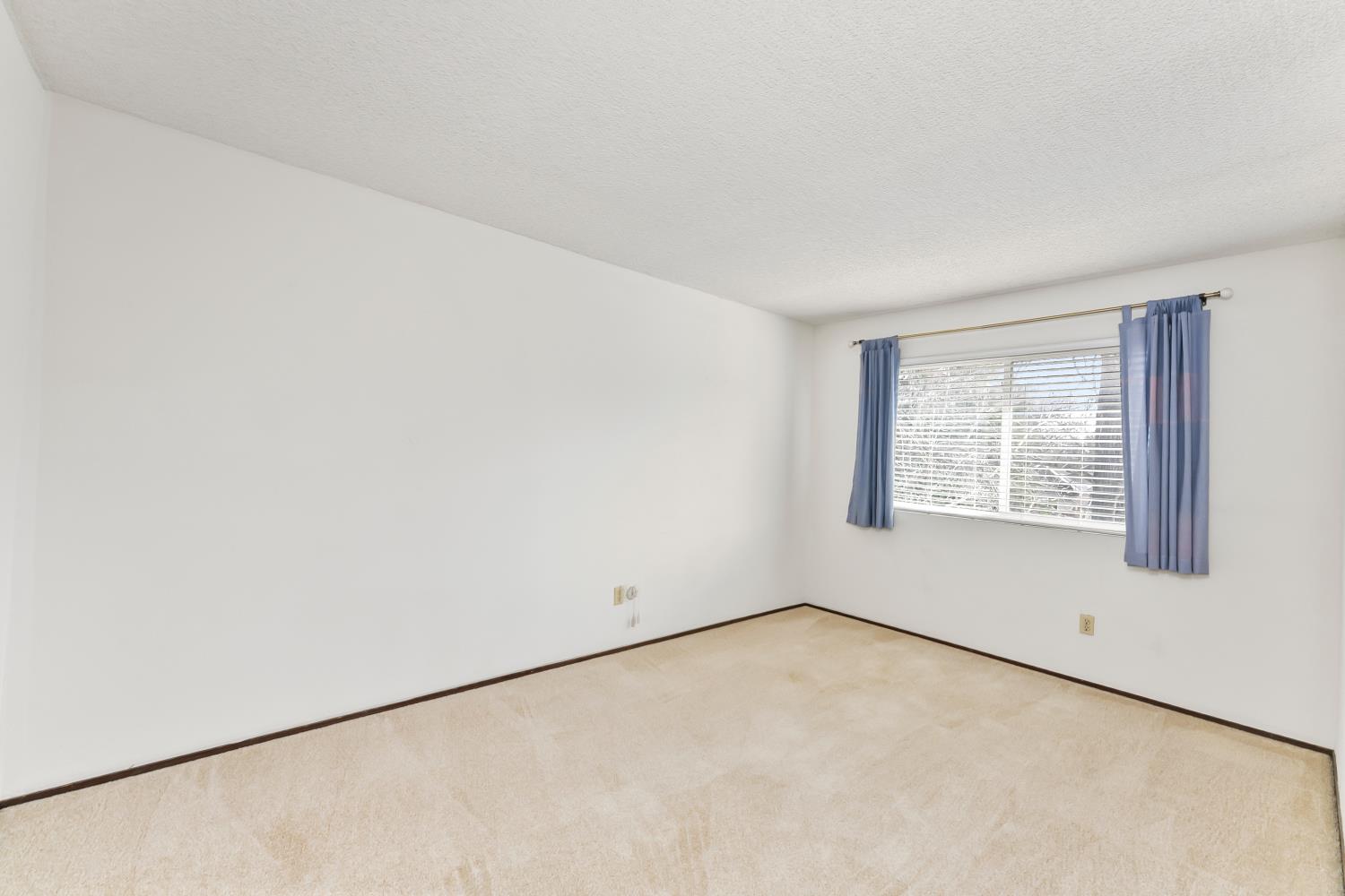 3126 Oxford Road Cameron Park, CA 95682 - Photo 23 of 45