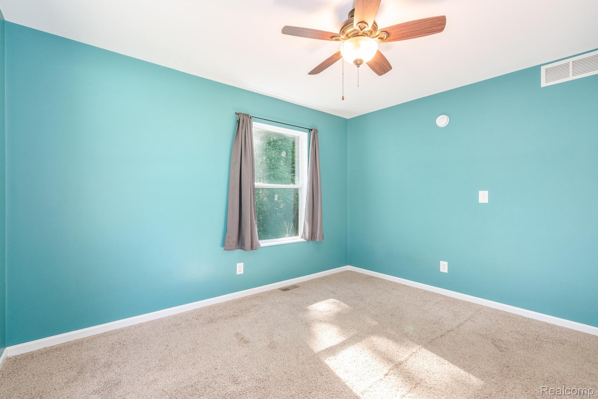 45171 Dunn Road Belleville, MI 48111 - Photo 30 of 52 Gallery Image 30