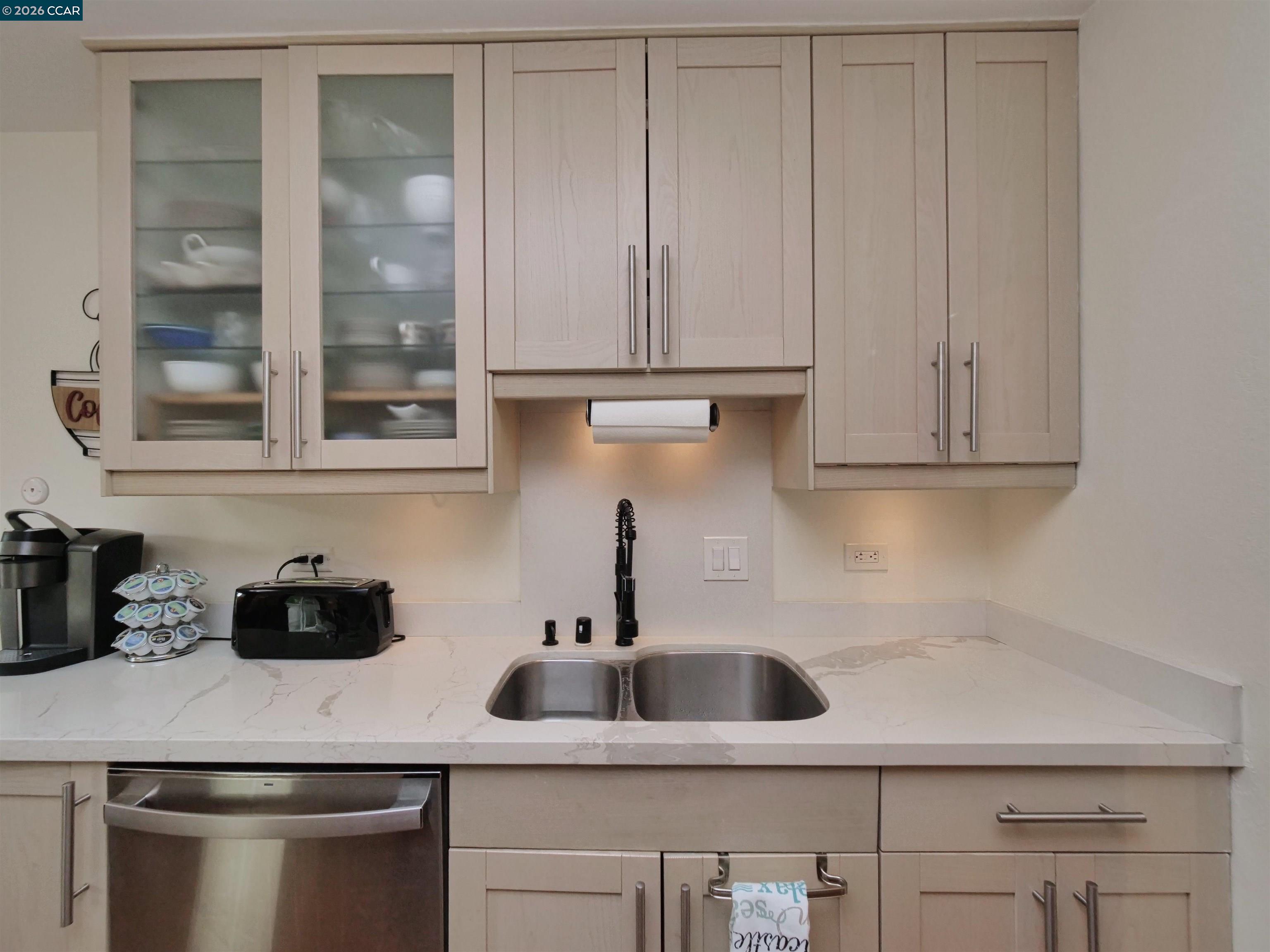 2180 Geary Road, Unit 20 Pleasant Hill, CA 94523 - Photo 11 of 28