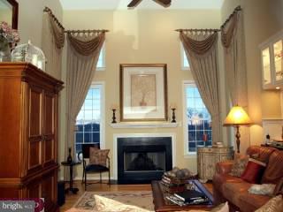 5526 Sanderling Road Doylestown, PA 18902 - Photo 2 of 6 Gallery Image 2