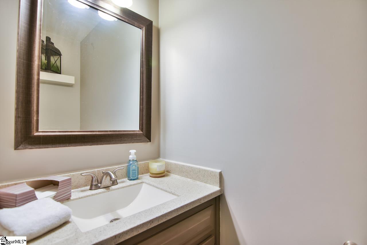 1105 Powderhorn Road Simpsonville, SC 29681 - Photo 13 of 36 Gallery Image 13