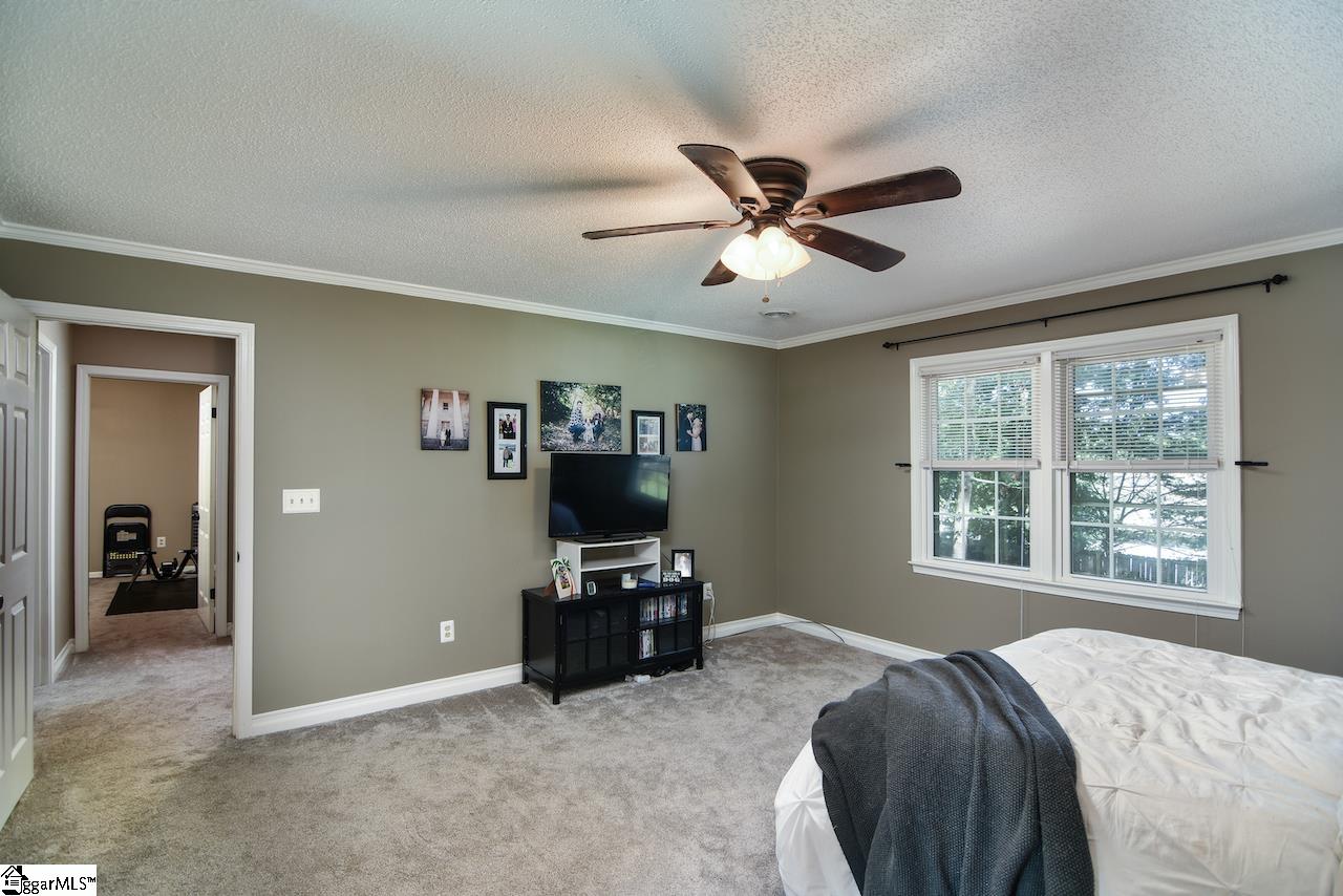 1105 Powderhorn Road Simpsonville, SC 29681 - Photo 16 of 36 Gallery Image 16