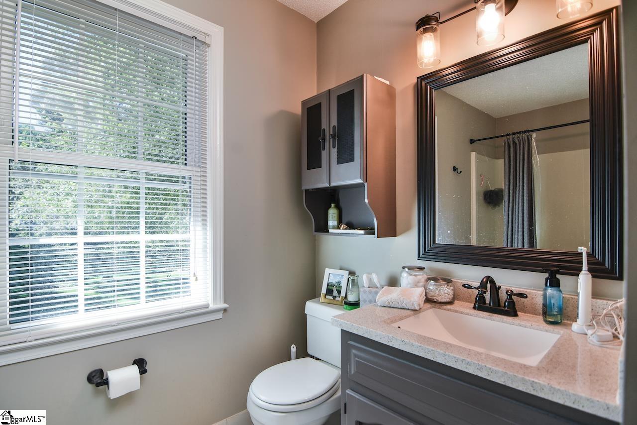 1105 Powderhorn Road Simpsonville, SC 29681 - Photo 18 of 36 Gallery Image 18