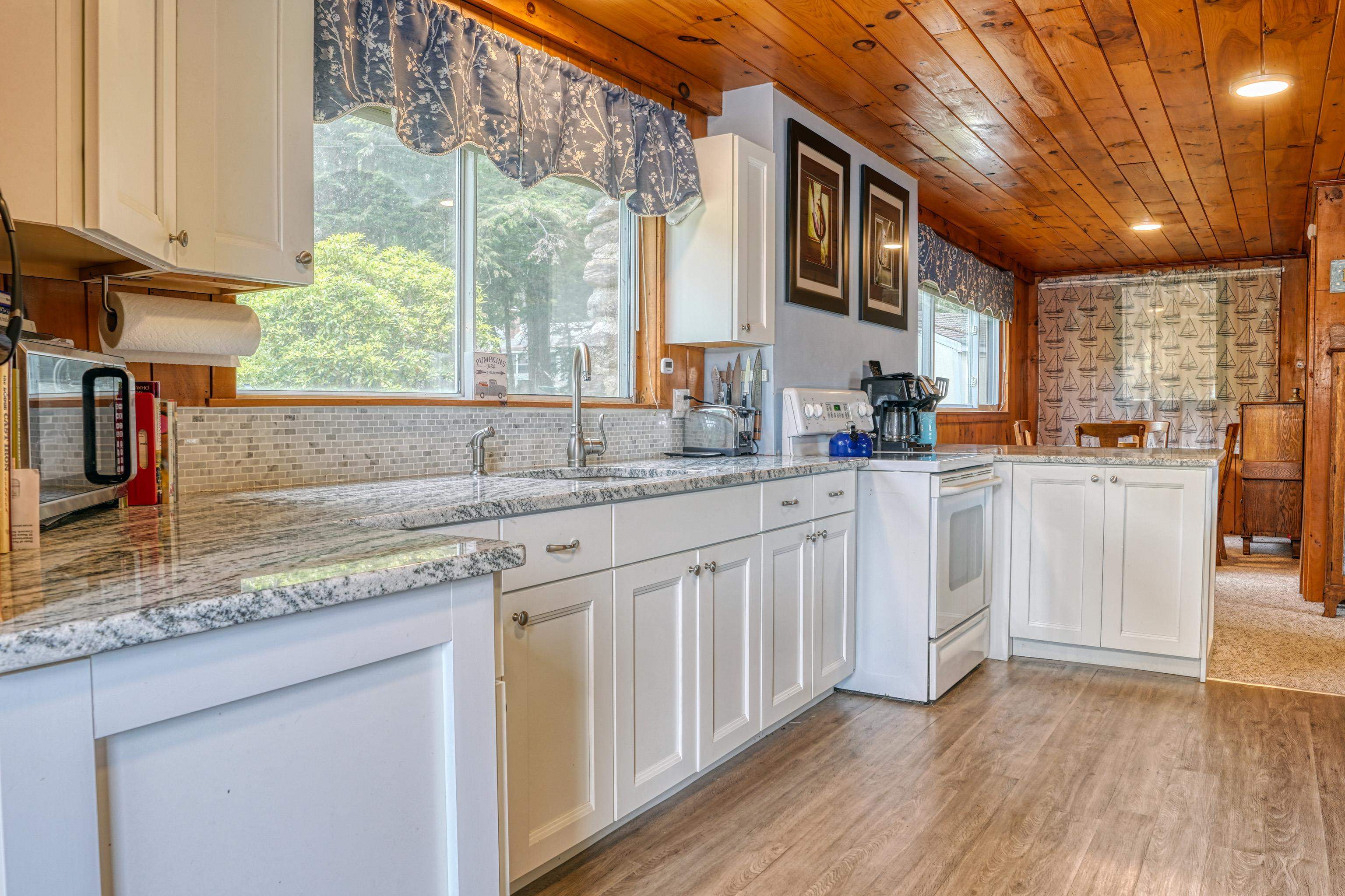 102 Loop Road Rindge, NH 03461 - Photo 15 of 40