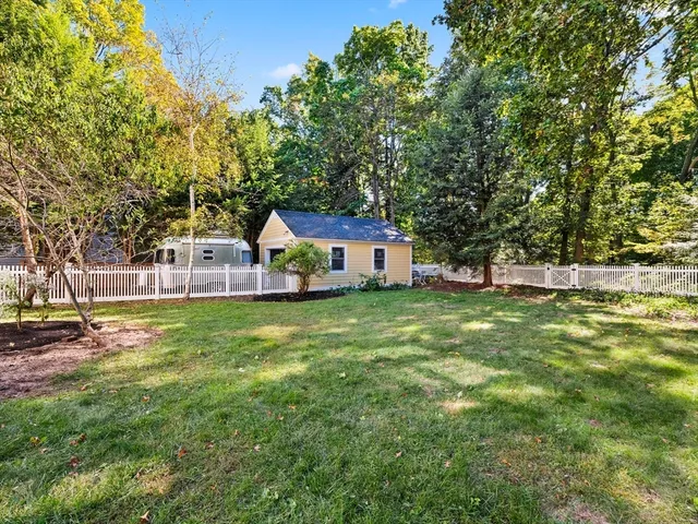 $2,495,000 | 28 Devens Street, Concord, MA 01742