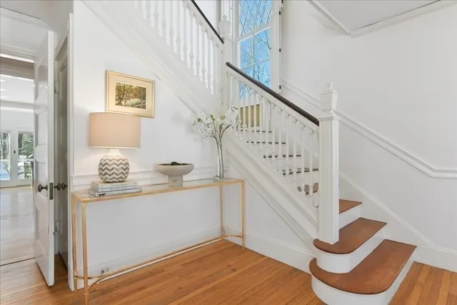 $2,495,000 | 28 Devens Street, Concord, MA 01742