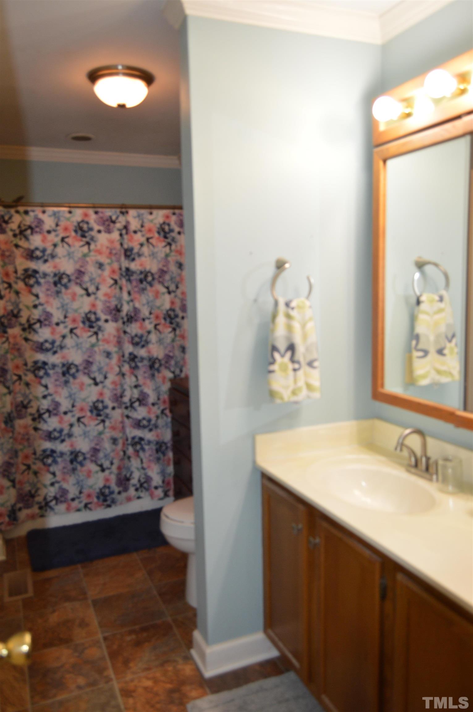 3189 Oxford Road Roxboro, NC 27574 - Photo 15 of 30