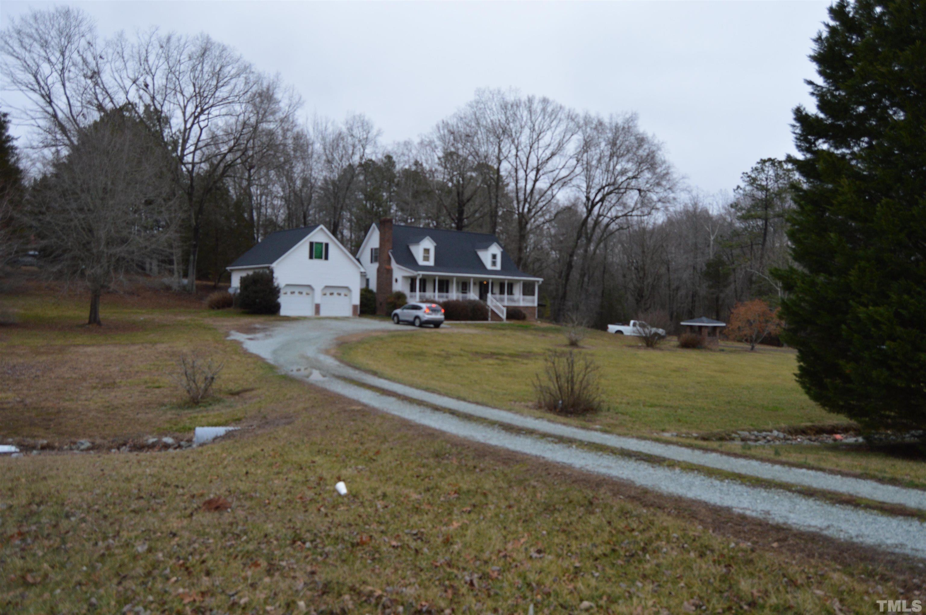 3189 Oxford Road Roxboro, NC 27574 - Photo 2 of 30