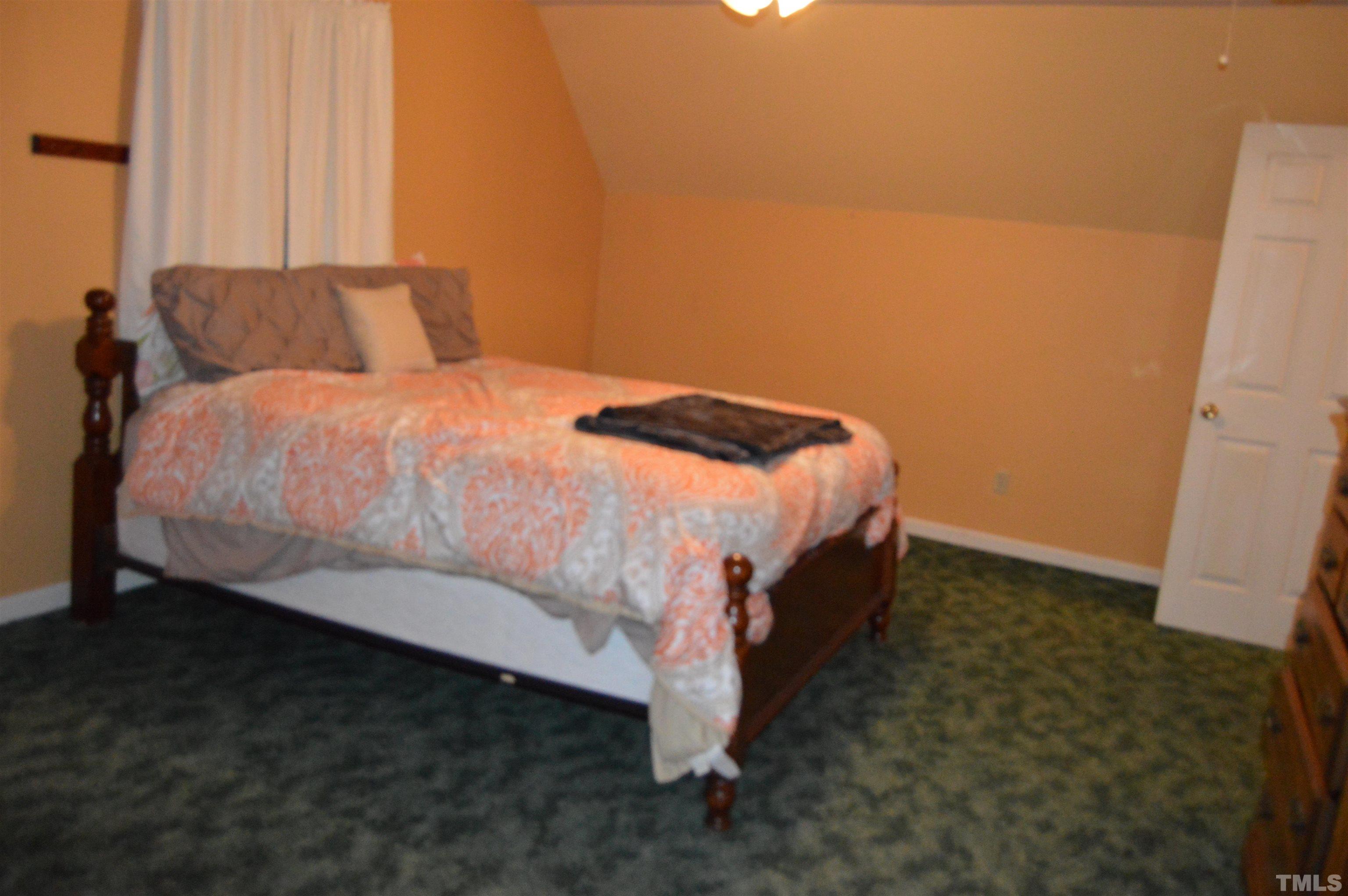 3189 Oxford Road Roxboro, NC 27574 - Photo 21 of 30