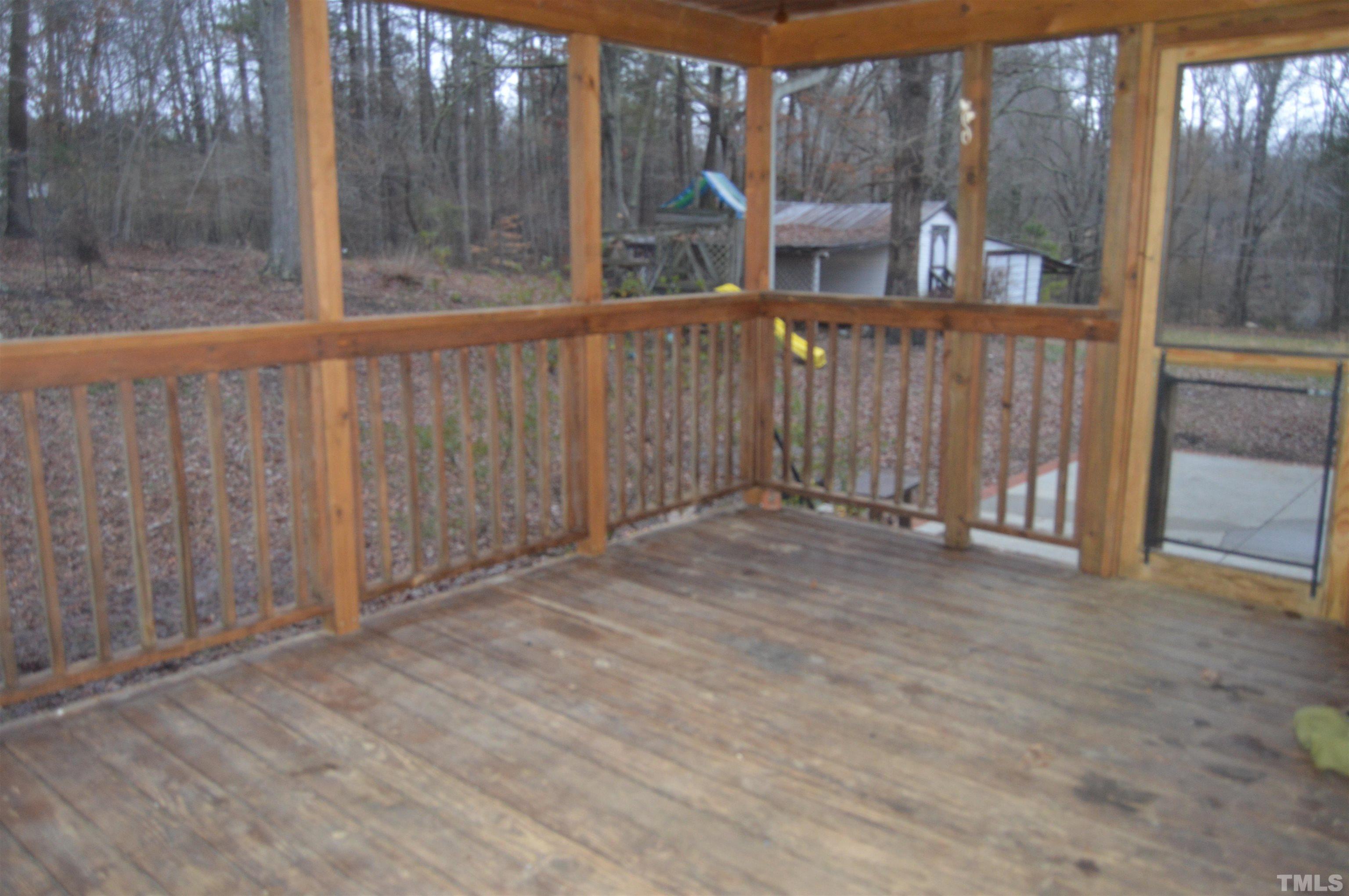 3189 Oxford Road Roxboro, NC 27574 - Photo 9 of 30