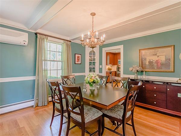 213 Bonad Road Brookline, MA 02467 - Photo 3 of 10 Gallery Image 3