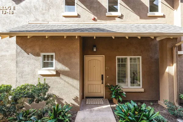 $1,079,000 | 345 Kellogg Way, Unit 18, Goleta, CA 93117