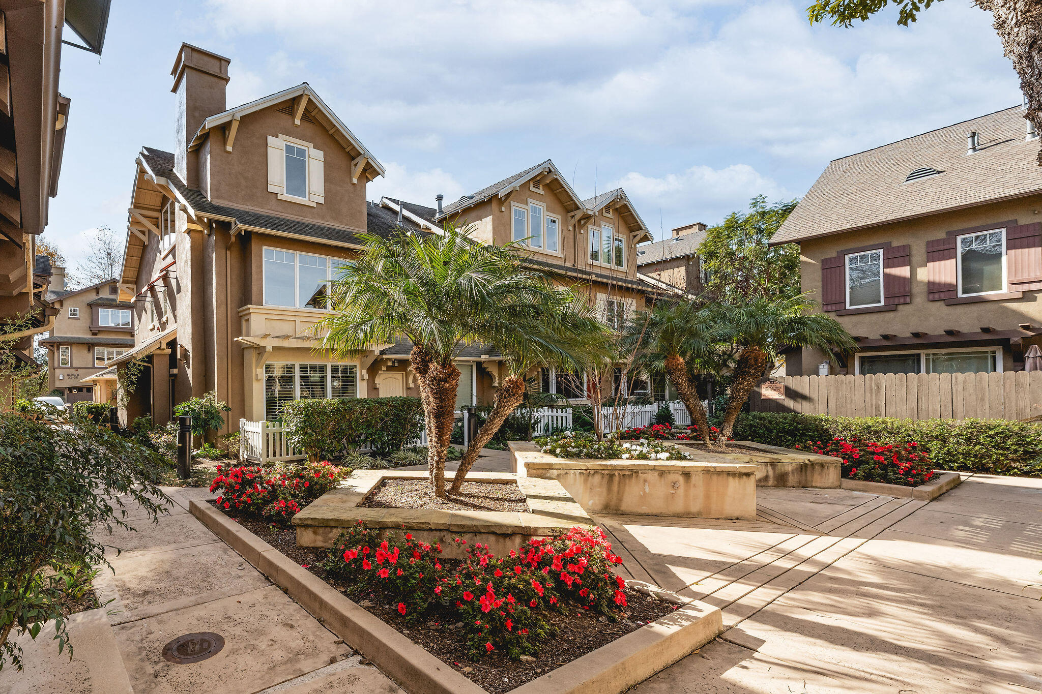 345 Kellogg Way, Unit 18 Goleta, CA 93117 - Photo 33 of 35 Garden