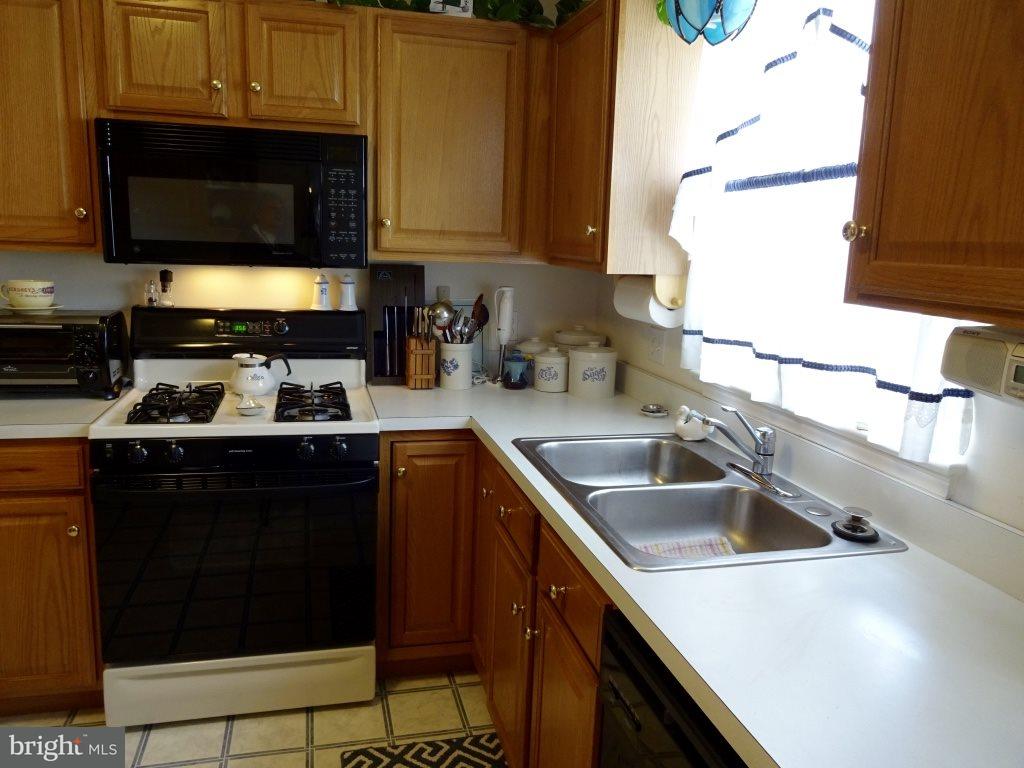 590 Hayley Road York, PA 17404 - Photo 17 of 30 Gallery Image 17