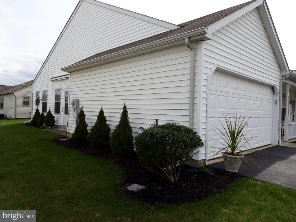 590 Hayley Road York, PA 17404 - Photo 5 of 30 Gallery Image 5