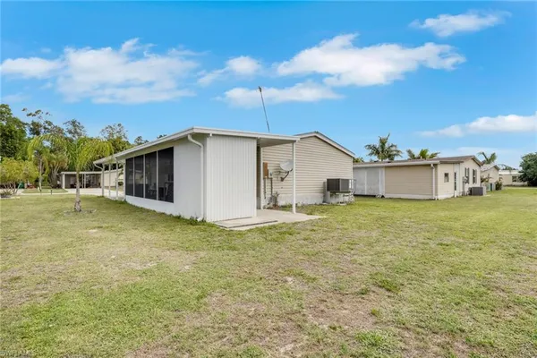 $1,795 | 220 Ocean Reef Lane, Unit 129, Naples, FL 34114